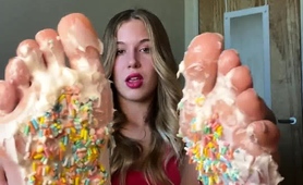 provoking-amateur-teen-unleashes-kinky-foot-fetish-desires
