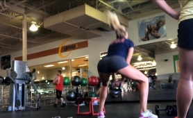 Voyeur Finds A Slender Blonde With A Fabulous Ass In The Gym